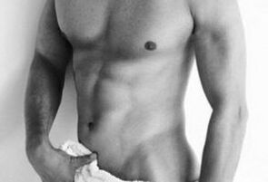Un uomo con un bel corpo